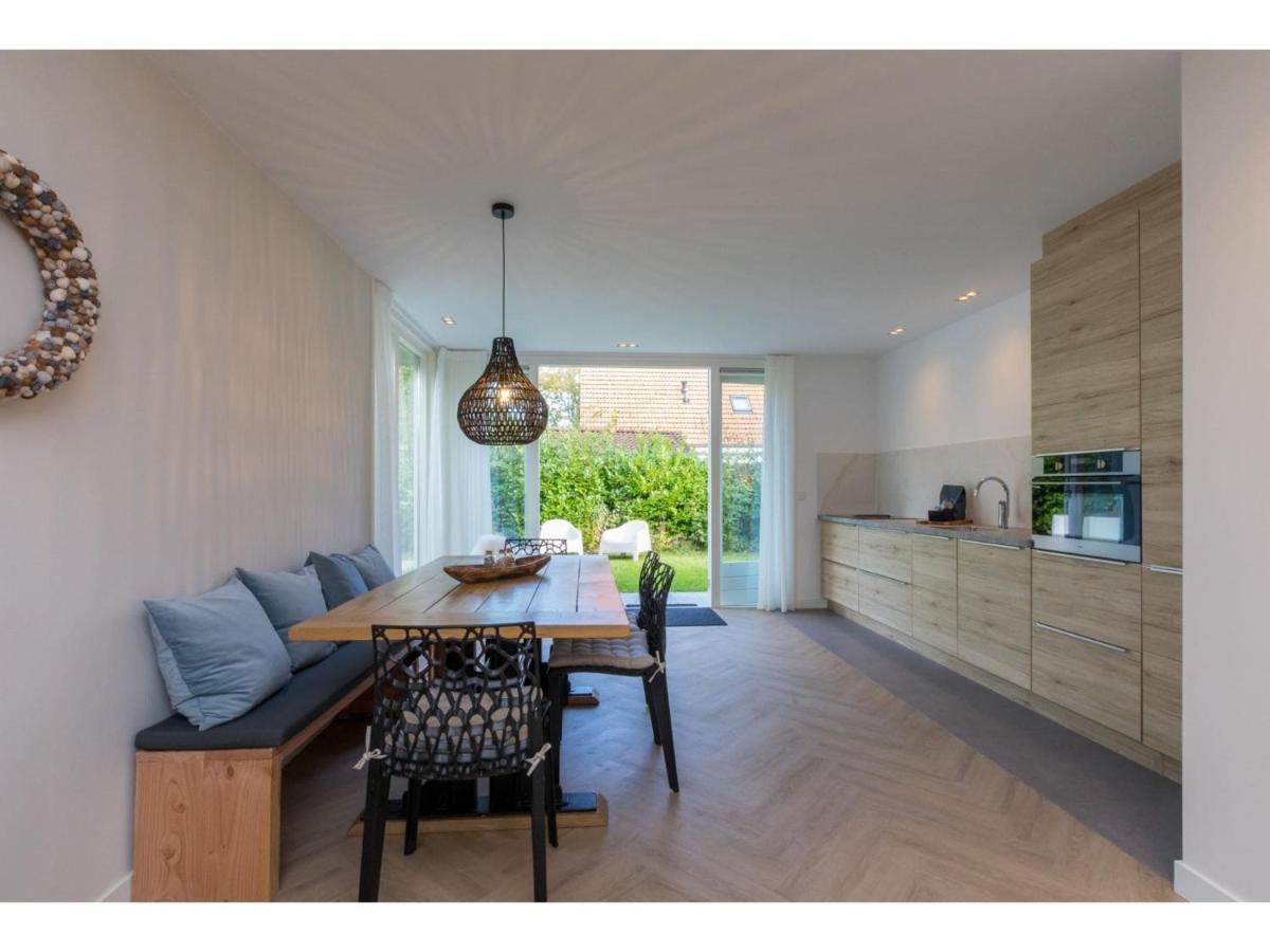 Beautiful Holiday Home With Sauna In A Quiet Wooded Area In Oostkapelle Εξωτερικό φωτογραφία