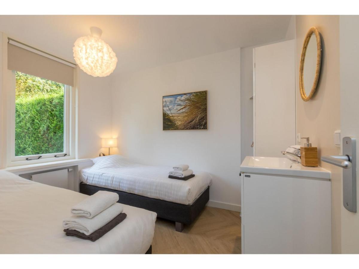 Beautiful Holiday Home With Sauna In A Quiet Wooded Area In Oostkapelle Εξωτερικό φωτογραφία